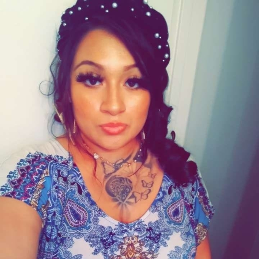 Meet your Posher, Jovita